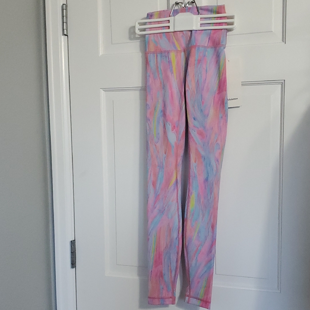 NWT Lululemon Wunder Train HR 28in Sz 0 Leggings Prism